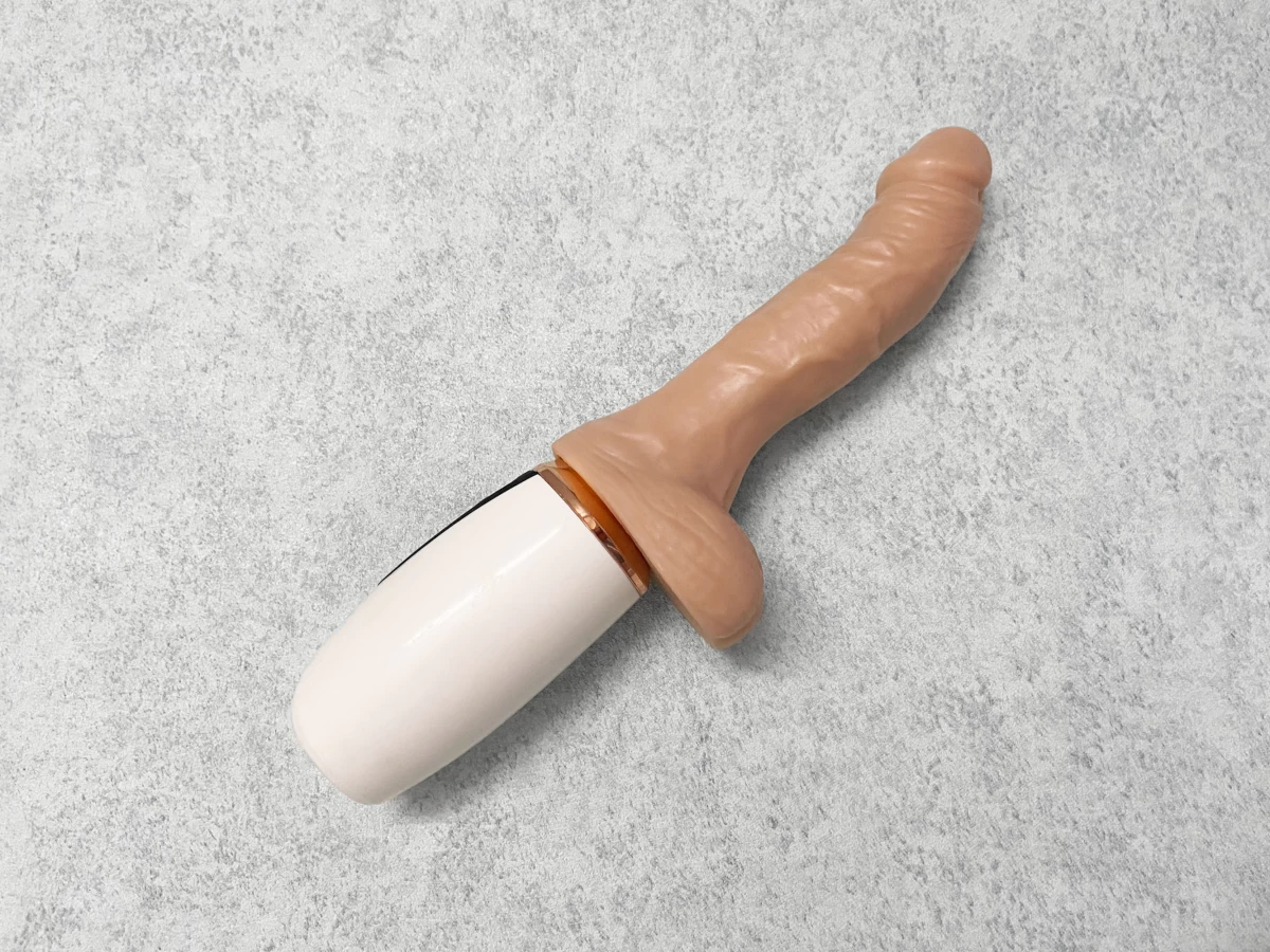 Thanh Lý Mới 100% - Dương vật giả Sex Massages bị rách da