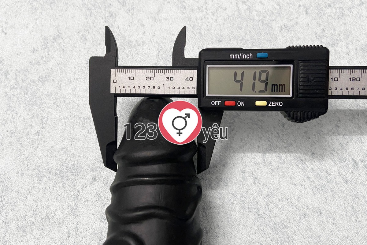 Dương vật giả c&oacute; đế si&ecirc;u khủng 10 inch