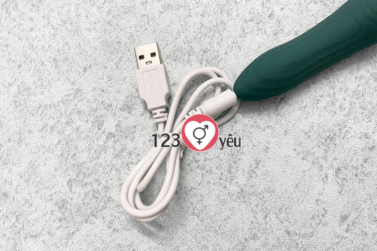 M&aacute;y massage điểm G 3 đầu pin sạc nhỏ gọn 7