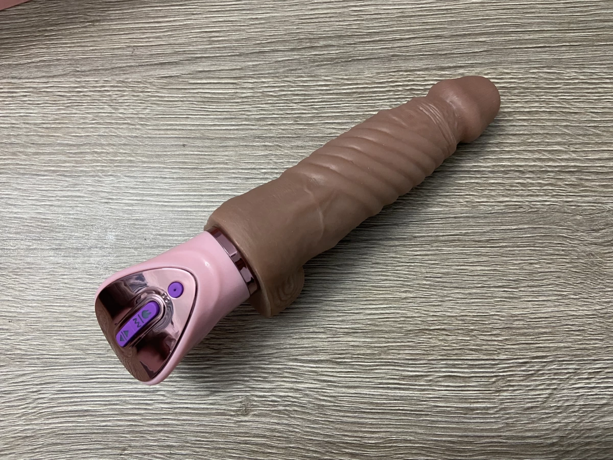 Thanh Lý Mới 100% - Tổng hợp dương vật giả pin sạc mất chức năng rung, rách nhẹ