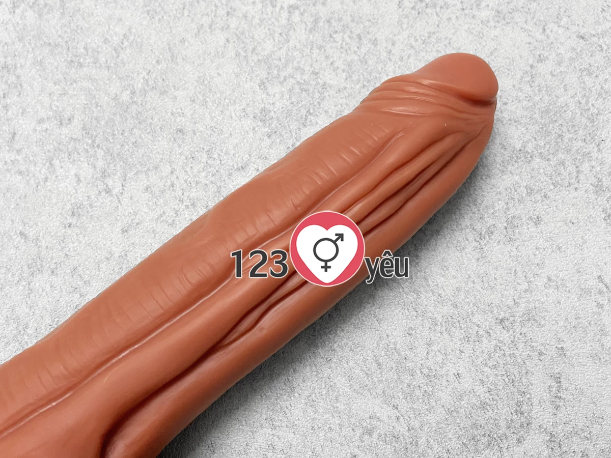 Dương vật giả g&acirc;n guốc cỡ trung c&oacute; đế