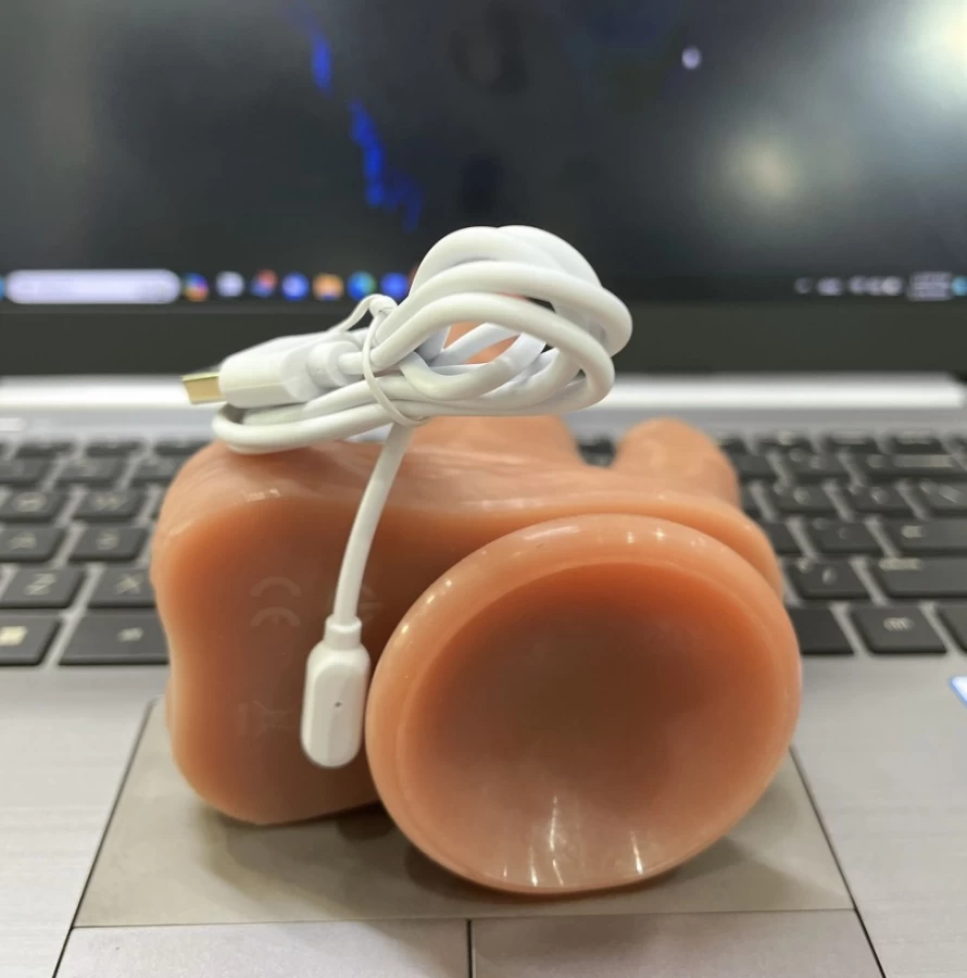 Dương vật giả 2 đầu rung thụt, sưởi ấm điều khiển từ xa