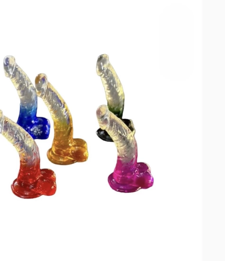 Dương vật trong suốt siêu mềm cong nhiều màu