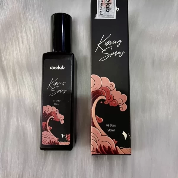Xịt thơm miệng Hương Đào cho nụ hôn ngọt ngào