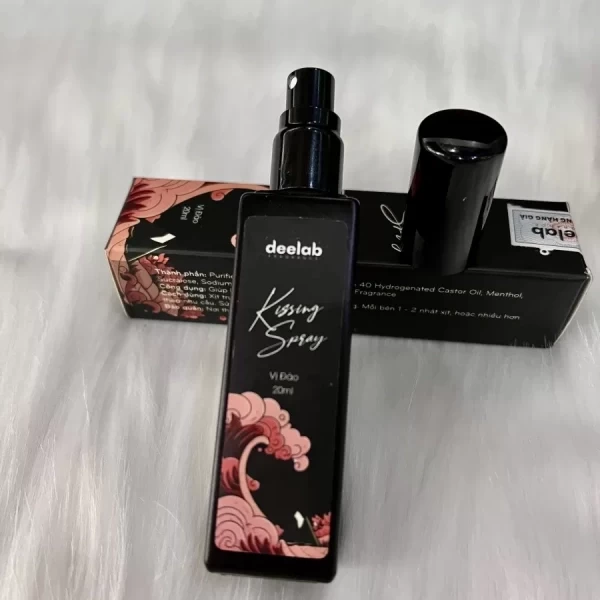 Xịt thơm miệng Hương Đào cho nụ hôn ngọt ngào