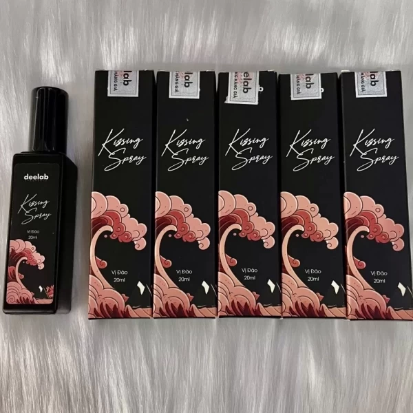 Xịt thơm miệng Hương Đào cho nụ hôn ngọt ngào