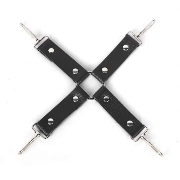 Đồ chơi bạo dâm nhiều món da mịn, lông mềm cực hot