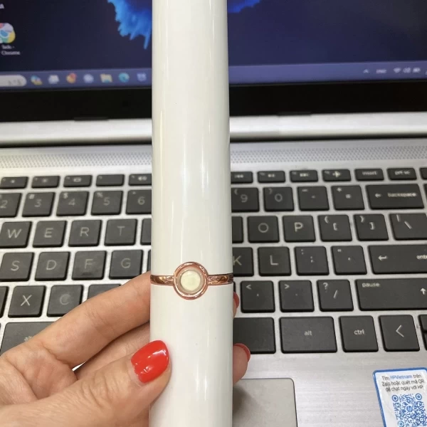 Thanh rung kích thích hậu môn có nắp đậy