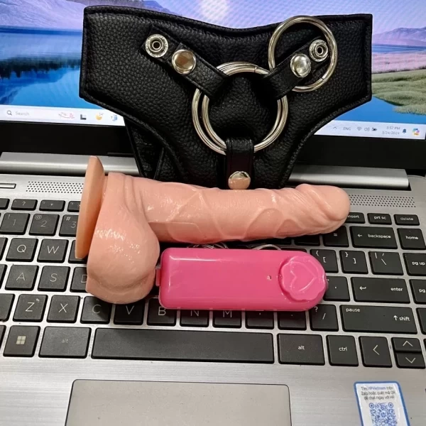 Bộ dương đai đeo có bừu rung kích thích